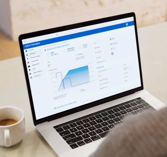 Logiciel de supervision d'infrastructures de recharge Nexteneo, connecté aux bornes intelligentes